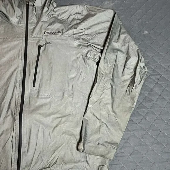 Patagonia Torrentshell H2No Rain JacketMen’s Medium Waterproof Hooded – Gray